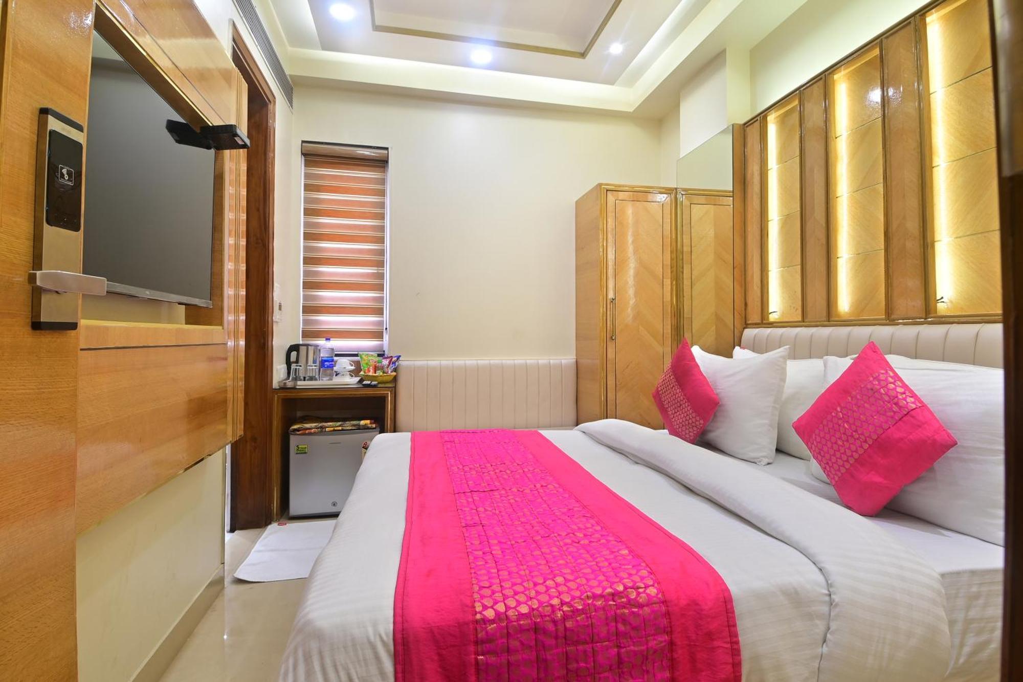 Hotel Gold Palace - 03 Mins Walk From New Delhi Railway Station 外观 照片