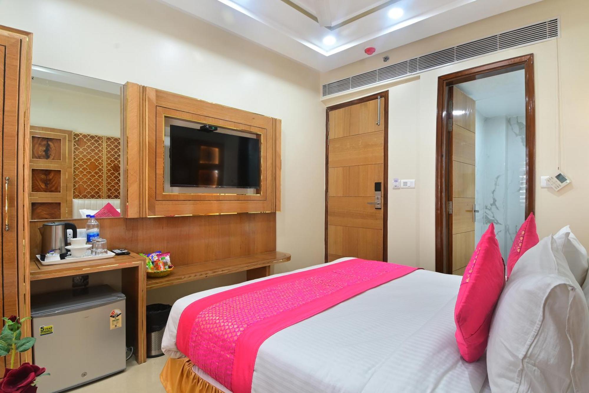 Hotel Gold Palace - 03 Mins Walk From New Delhi Railway Station 外观 照片