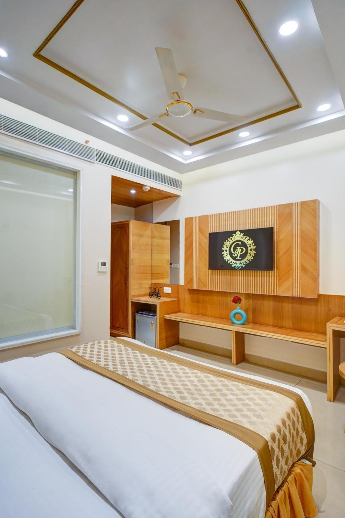 Hotel Gold Palace - 03 Mins Walk From New Delhi Railway Station 外观 照片